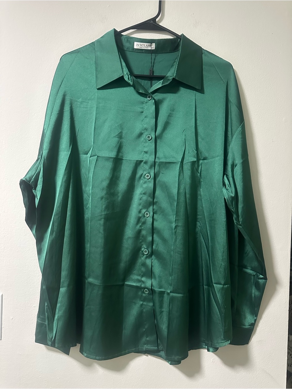 In'Voland Emerald Green Satin Button-Up Shirt